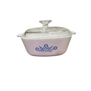 CorningWare Blue Cornflower Dish with Pyrex Lid 1½ Qt